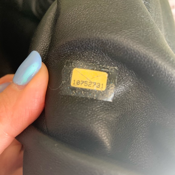 Chanel Bag Large - Picture 6 of 8